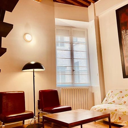 Le Calme De L'Opera. Appartement Lyon Buitenkant foto
